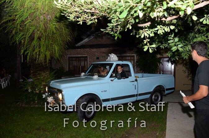 Pomelyto's tweet photo. X favor les pido hagan RT! Es del padre d 1 amiga y están desesperados. La usa xra laburar y es + el valor emocional q material. Gracias! 🙏 https://t.co/sk2jPjr0yH