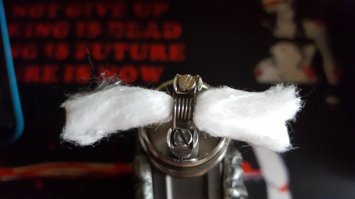 GeorgBatareykin's tweet photo. Вату со скрипом как завещал Великий и Ужасный ДЯДЯ ВИТЯ!
#vapefamily #subohm #vapecommunity #provape #vapebuilds #vapelove #vape https://t.co/XRoenjla98