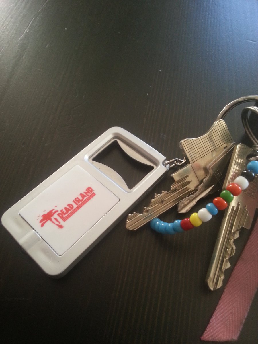 teujip's tweet image. Porte-clé installé. Merci @Roxarmy et @pascalparole #roxarmy #enchères