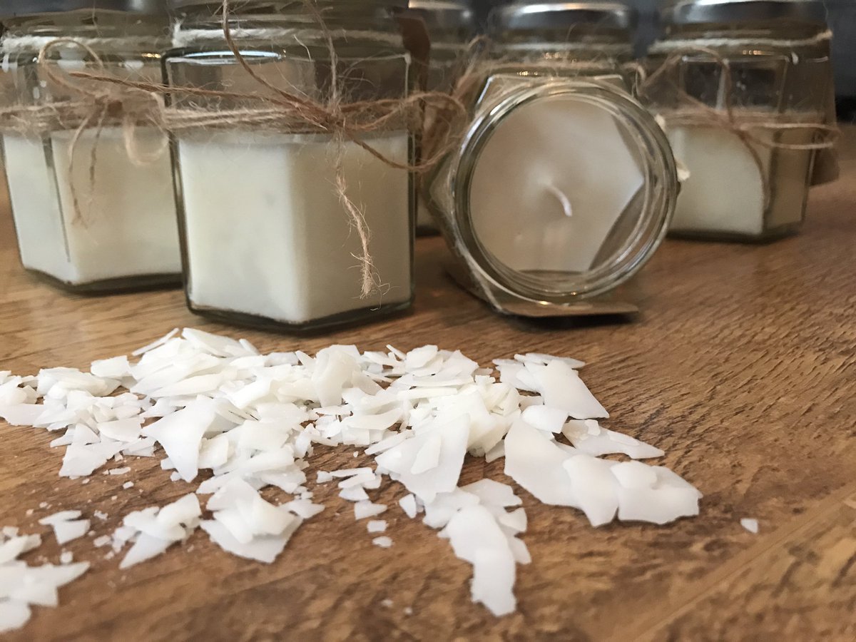 AkrillGifts's tweet photo. Fancy a new scented candle to brighten the place up?
Try @AkrillGifts - You pick the scent and we do the rest! #vegan #soywax https://t.co/BkAMwbWltJ