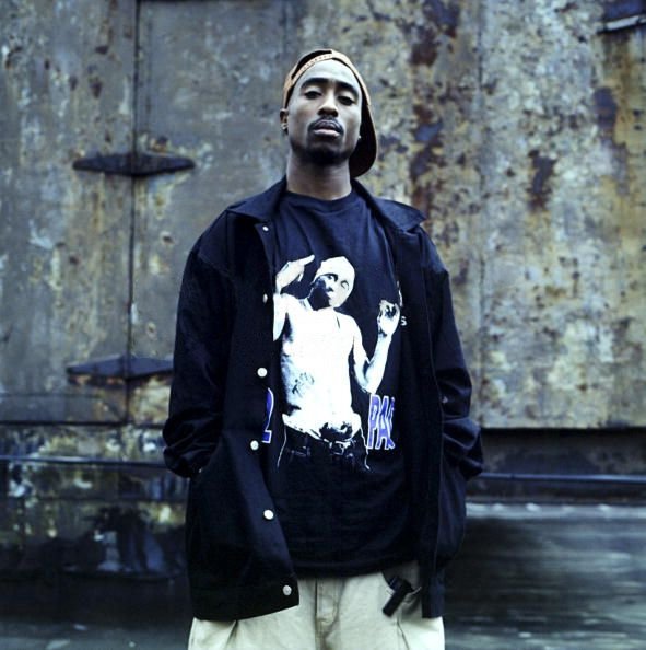 982thebeat's tweet photo. #LiveOn982thebeat Check Out Time [Explicit] by 2Pac https://t.co/js5ZfvYa1d https://t.co/v3nYd0JuJT