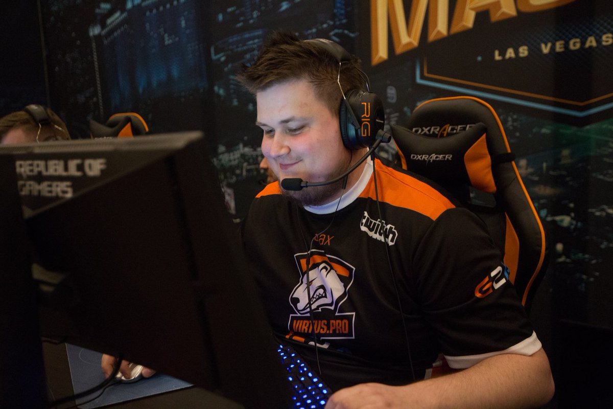 virtuspro's tweet photo. Today at 22:00 CET @TeamVirtuspro face @mousesports in a best-of-three match for a semifinal spot on @DreamHack Las Vegas 2017 https://t.co/8hcik8QmIK