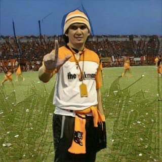 MB_Famiglia's tweet photo. Dirgahayu Bung Tauhid "Ferry" Indrajsyarief.
Semoga bisa membawa TheJakMania k Arah yg lebih baik.
#PersijaSampeMati https://t.co/9G4vhz5W6I