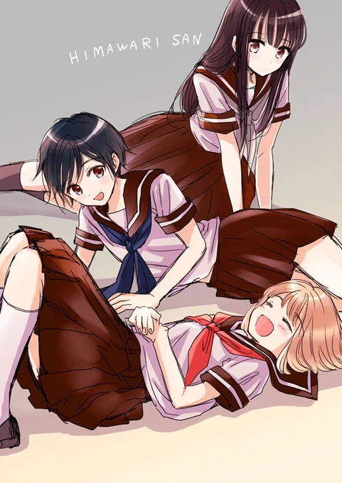 カラーだと茶色のセーラー服。ひまわりさんの黒髪と被るので茶色にした記憶が・・・。
スカーフの色を学年ごととかで変えれば良かったなぁと思ったり。 
