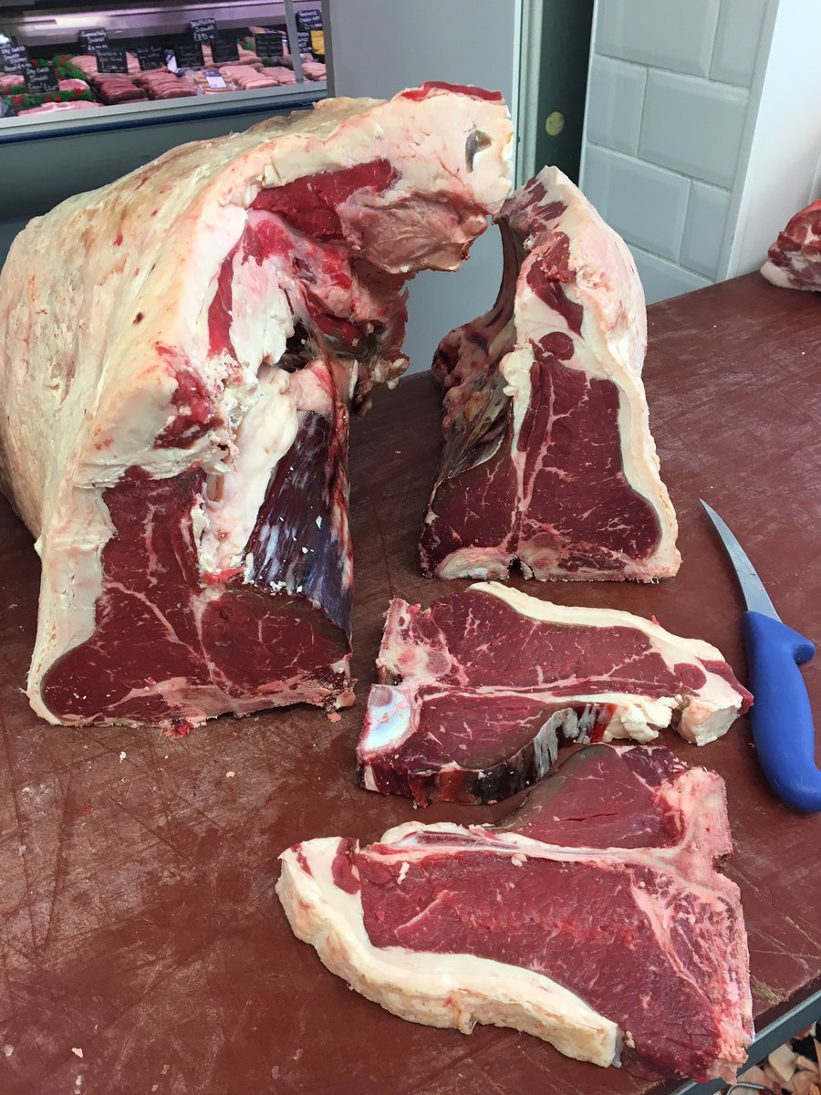Jamesshepperton's tweet image. Beautiful #dryaged #beef is what you will always find in our counter!
#21day #rarebreed #tbone #steak #wholebodybutchering #shepperton