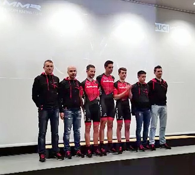 llasanbe's tweet photo. Presentación 2017 equipo @mmr_frt @MMRBikes @Israelnuno @danicarreno94 @pablorguezguede @valero_4 https://t.co/q0wCHRp7L4