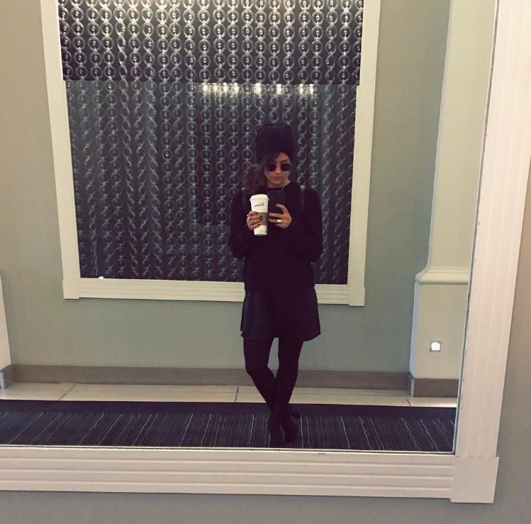 RhiannonFishFR's tweet photo. Photo postée par Rhiannon sur Instagram juste avant le début de la #WAG2 https://t.co/6sQ5RbGHnz