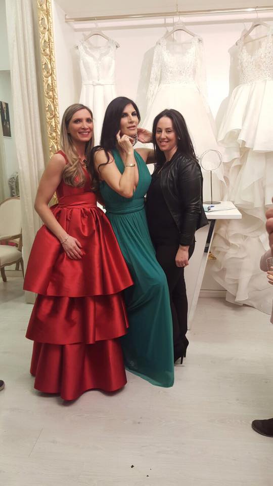 marie_dott's tweet photo. Grazie a Chi Continua a Credere nei Propri sogni, e a Chi con un sorriso e' capace di scaldarti il Cuore.
Marie Glamour Atelier. https://t.co/hpp4u0pZ5W
