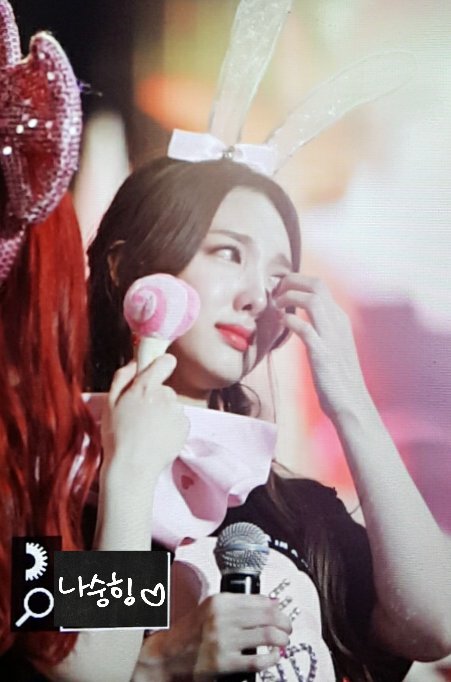 Blueming_922's tweet photo. 170218 트와이스랜드 나연 프리뷰
나여나ㅠㅠㅠㅠㅠㅠ
우리 오래오래 봐여
#트와이스 #TWICE #나연 #NAYEON https://t.co/TIDn7OyHBP