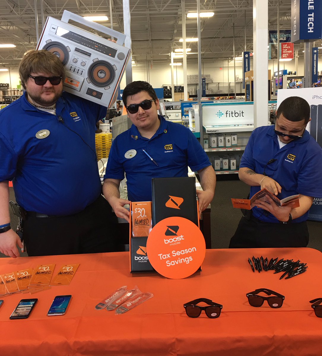 HiltsSprint's tweet photo. The boys are ready for #Boostday here at BB 1184!! #Boostdeals https://t.co/tZ2lHe7CyE