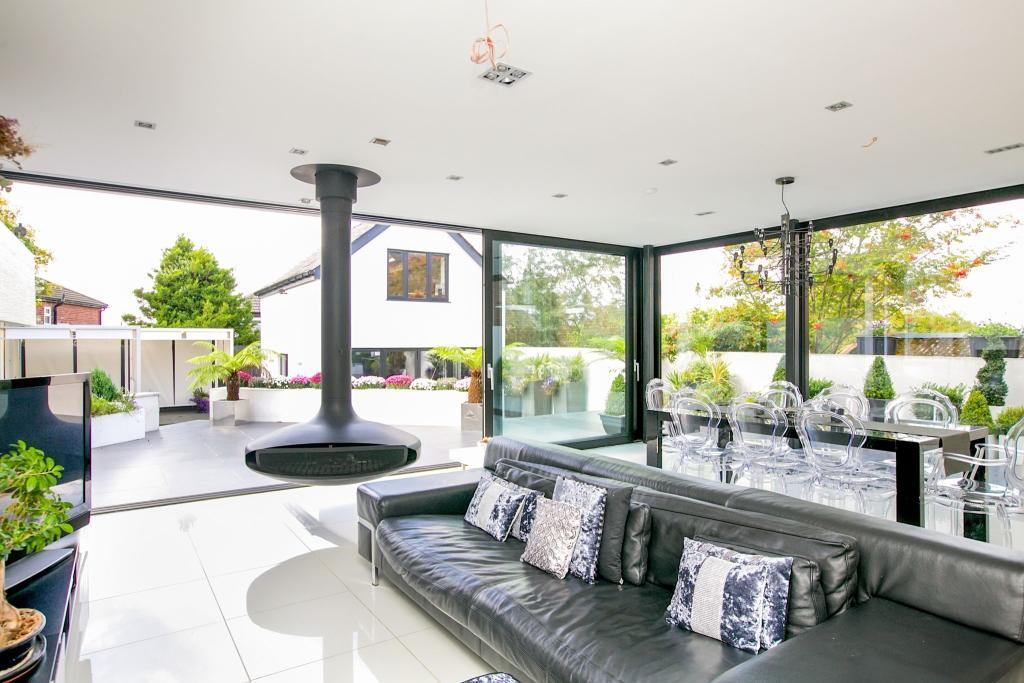 Rightmove tweet media