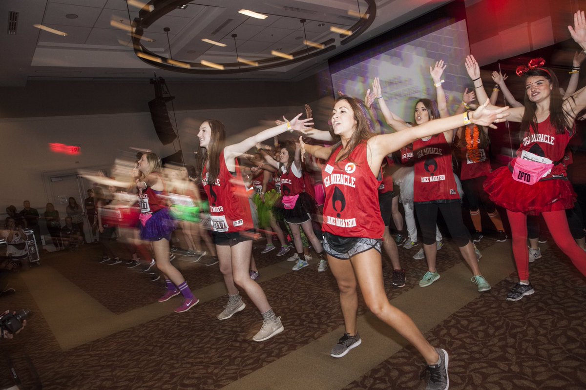 President Morehead helps kick off #UGA Miracle's 24hr #DanceMarathon 💃🕺
Donate at ugamiracle.org
