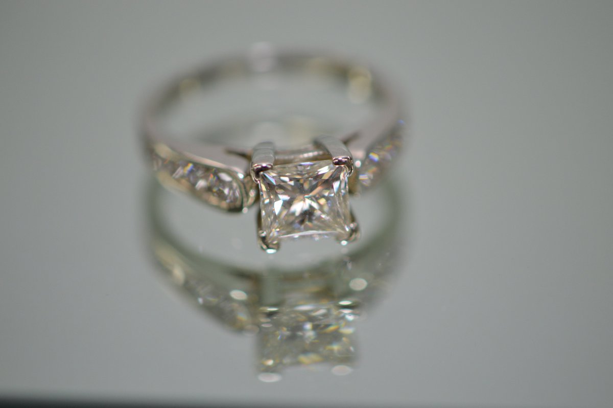 1.20ct. princess cut SI1 diamond GIA report number 15836653 Latest auction consignment #GIAnews #Auction