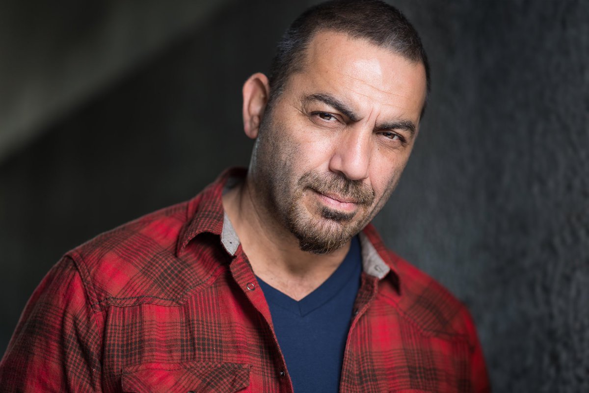 davidchanphoto's tweet photo. Theatrical shot with actor @benmaccabee 💪🏻😎
#PilotSeason Ready ✔️
#DavidChanHeadshot https://t.co/Q8MW3qyhEi