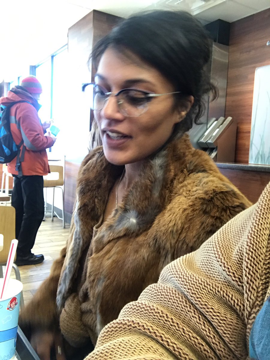 shaneburgo's tweet photo. My grandmother talking about Kylie: "She's like a gypsy lady..." -Anna Barros . 😂😂😂 #whatdatis https://t.co/Hxb0Eh65C8