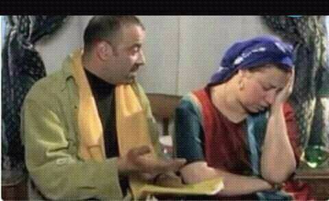 UwkManar's tweet photo. #المجره_الشله_القهوه_والفولورز يامآ القمر عـ البآب نور قناديلُـه„يامآ أرُد البآب ولا أناديلُه..أناديلُه ياامآ ،يامآ؟ انتي نمتي ياامآ !؟ 😂😂 https://t.co/QKub0NugBo