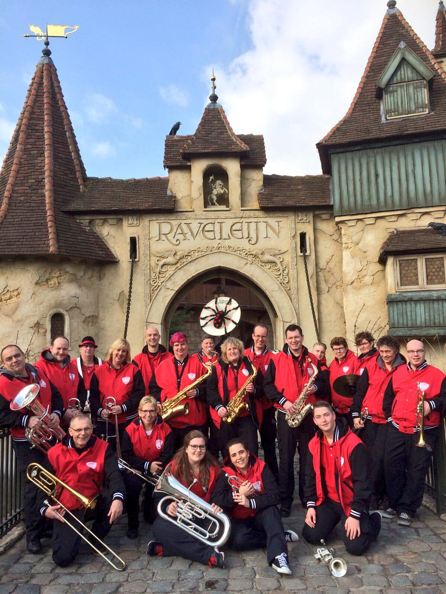 Foutje Bedankt in de #Efteling #FBKorpsen2017#proudtobefout