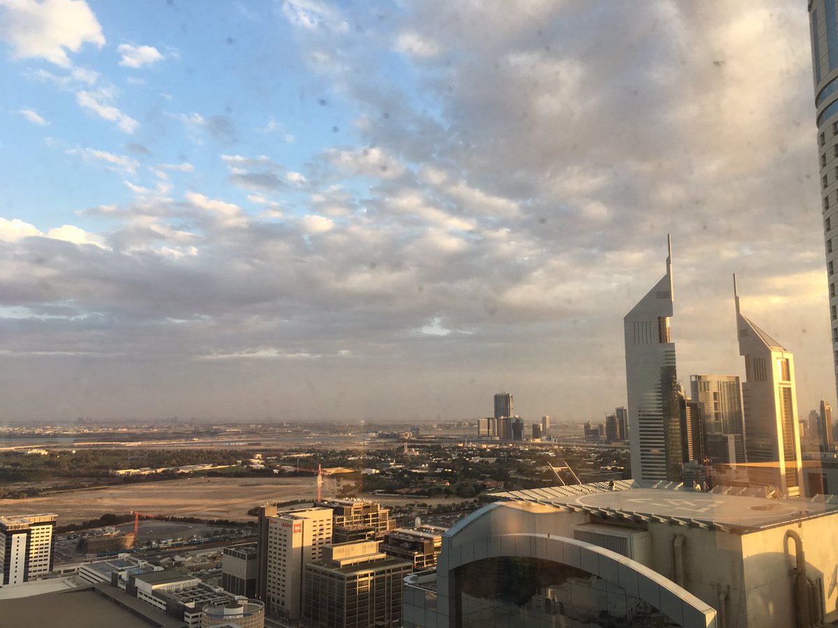 ImSikandarB's tweet image. From yesterday to today #Dubai #clearest