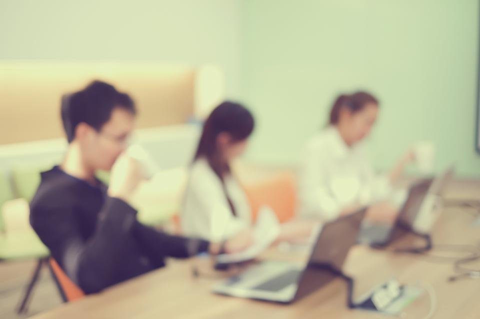 OSiTown's tweet photo. Are you treating your #customerservice employees right? Find out how to retain happy and productive staff #HRvalues https://t.co/eYWj1gpaDM https://t.co/obTNfzJ23g