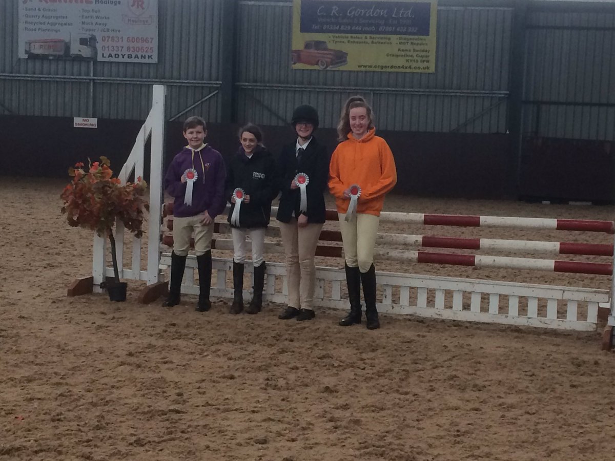 EquestrianKhs's tweet photo. Massive well done to our team who came 1st in the 75cm team jumping!!! https://t.co/RhkQEwMVzn