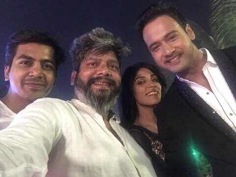 JayedYash's tweet photo. Good evening guys @Yash_Dasgupta @YashhD_FC @p00namjha @VenkateshFilms @SangeetBangla https://t.co/EYAnhVbAzJ