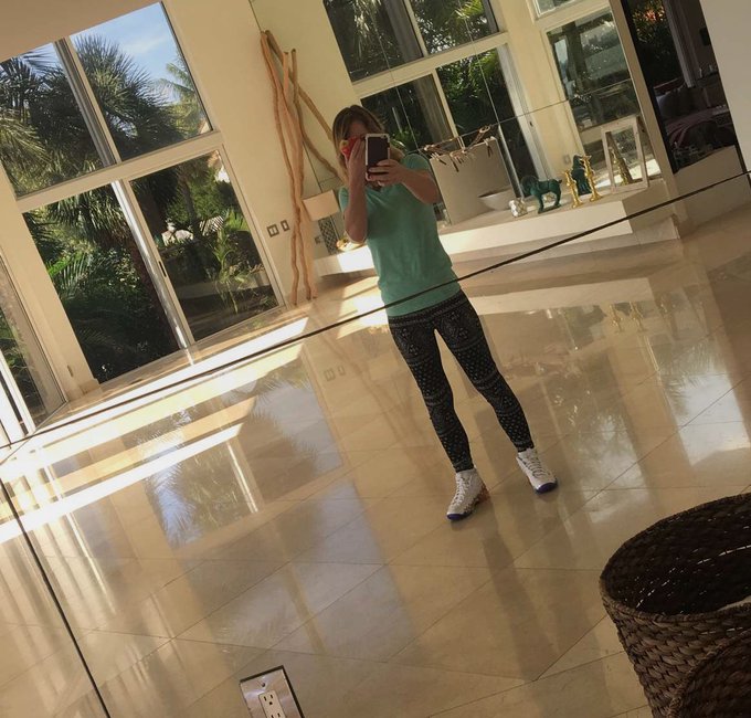 I'm turned on https://t.co/Qmxy0cELxs<a href="/tag/newprofilepic"class="tags"><span>#newprofilepic</span></a>