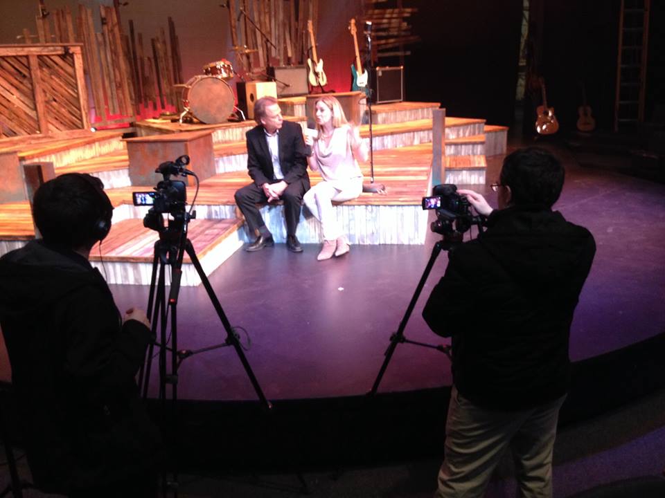 WBBZ's tweet photo. Go backstage at @SheasBFLO 710 Theatre w/@MusicalFare "Ring of Fire" w/@kimpiazza3 TODAY 10:30a @WBBZ Ch67.1; Cable 5;FiOS5; Dish5;DirecTV67 https://t.co/rS0unNjrMq