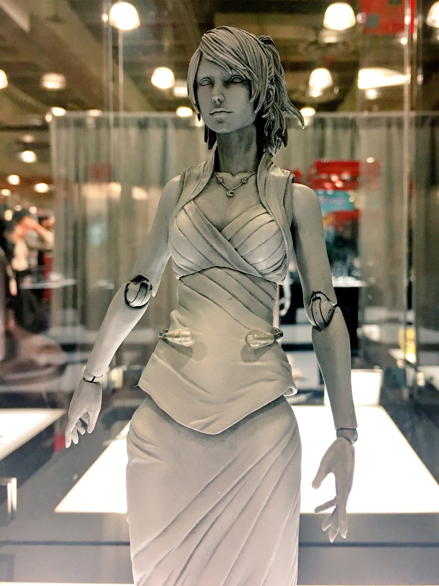 play arts kai lunafreya