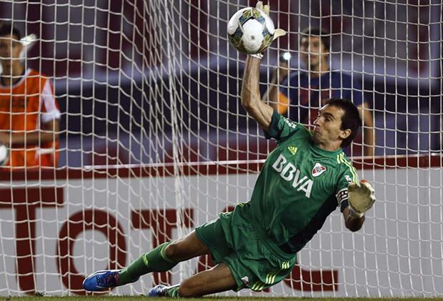 GermanBalcarce's tweet photo. Una palabra define este inolvidable momento: HÉROE. #FelizCumpleTrapito https://t.co/ny0GNsgG4Q