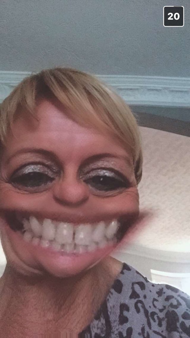 billieedge_x's tweet photo. I think my mom has just worked out how to use snap chat 😭 https://t.co/GMHqEiB3f0