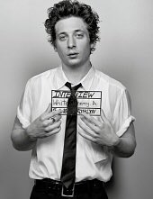  Happy Birthday, Jeremy Allen White    