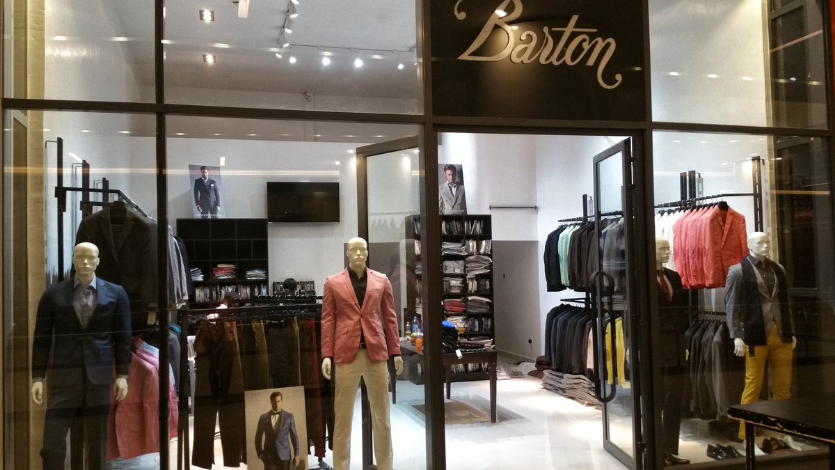 bartonmelabloom's tweet photo. The new Barton store @TwoRivers_KE  opened on 14 February 2017 #TwoGoodToBeTrue https://t.co/ooXjqaVYf0