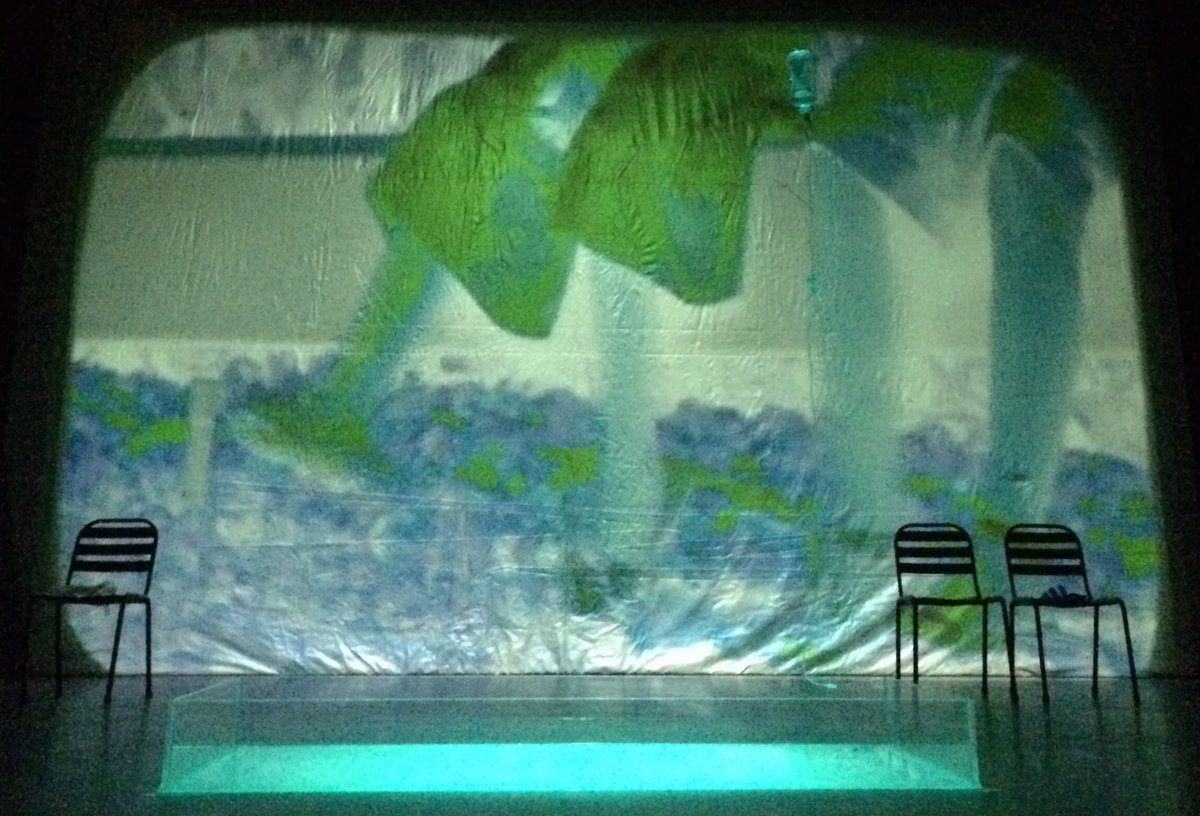 ThreeRTeatro's tweet photo. De camino al pantano de #NostalgiaDelAgua de @Ernesto__C . En 4 horas estrenamos en #TeatroLatorre #JoseMariaEsbec https://t.co/eKIbHaWVfa