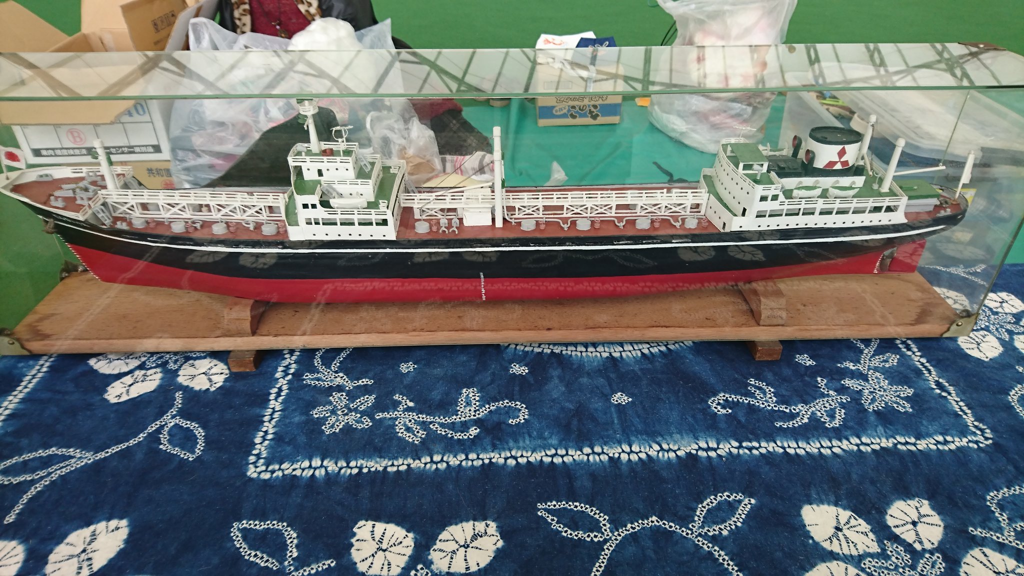 تويتر 空星中尉 على تويتر 岡山ドームのフリマで売られていた船舶模型 さんるいす丸 初代は太平洋戦争の悲劇のヒ86船団で戦没しましたが この模型はマストのレーダーアンテナやテレビアンテナ 煙突の太さからディーゼルエンジン 購入者の方の鑑定による