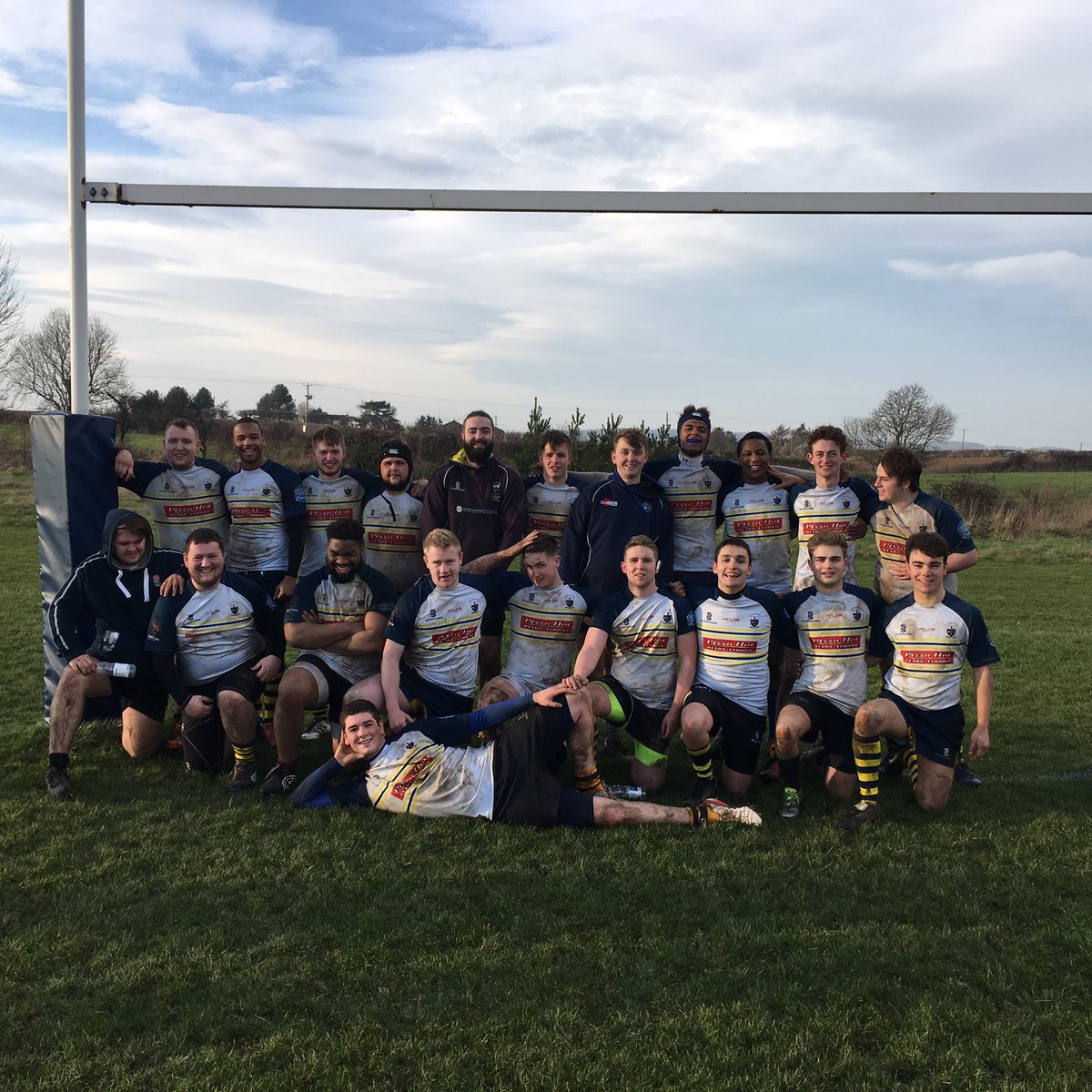 Absolutely incredible win for the #snakey3's today, final score 15-19 to Hull!!!!!