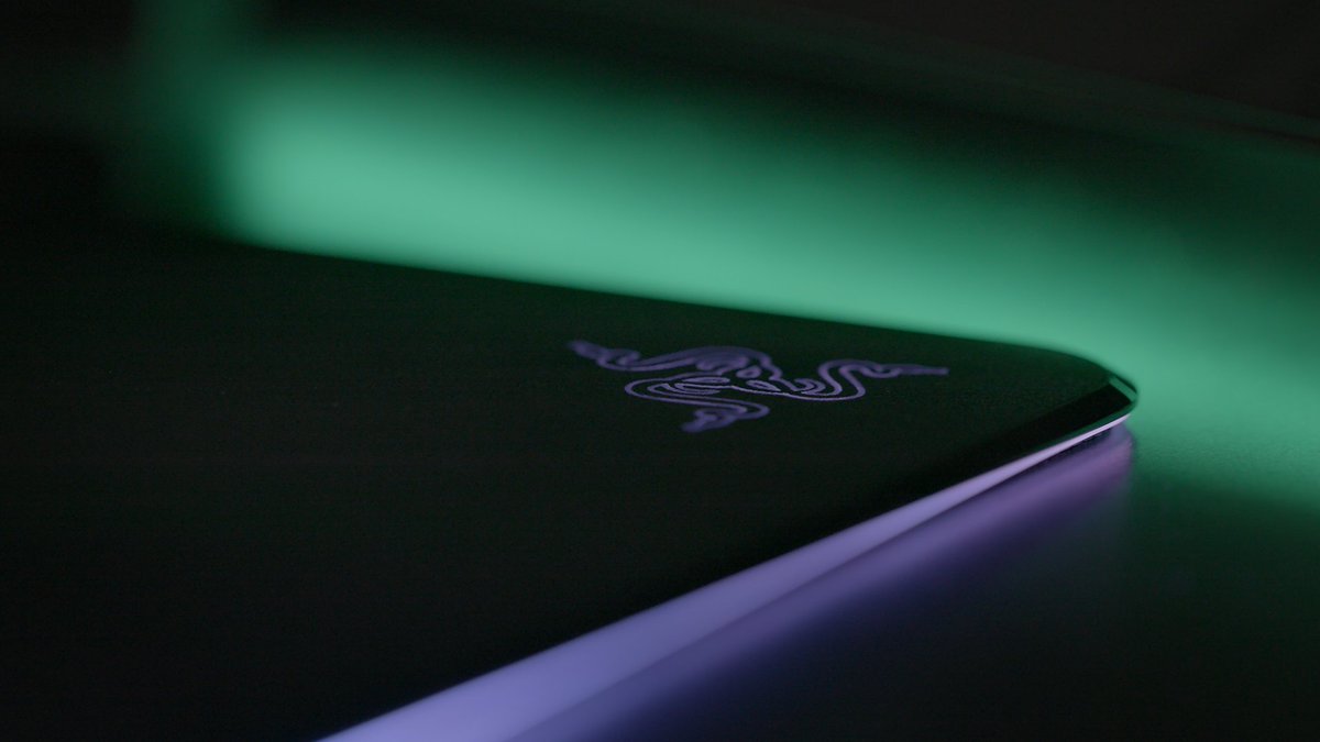 Razer tweet picture