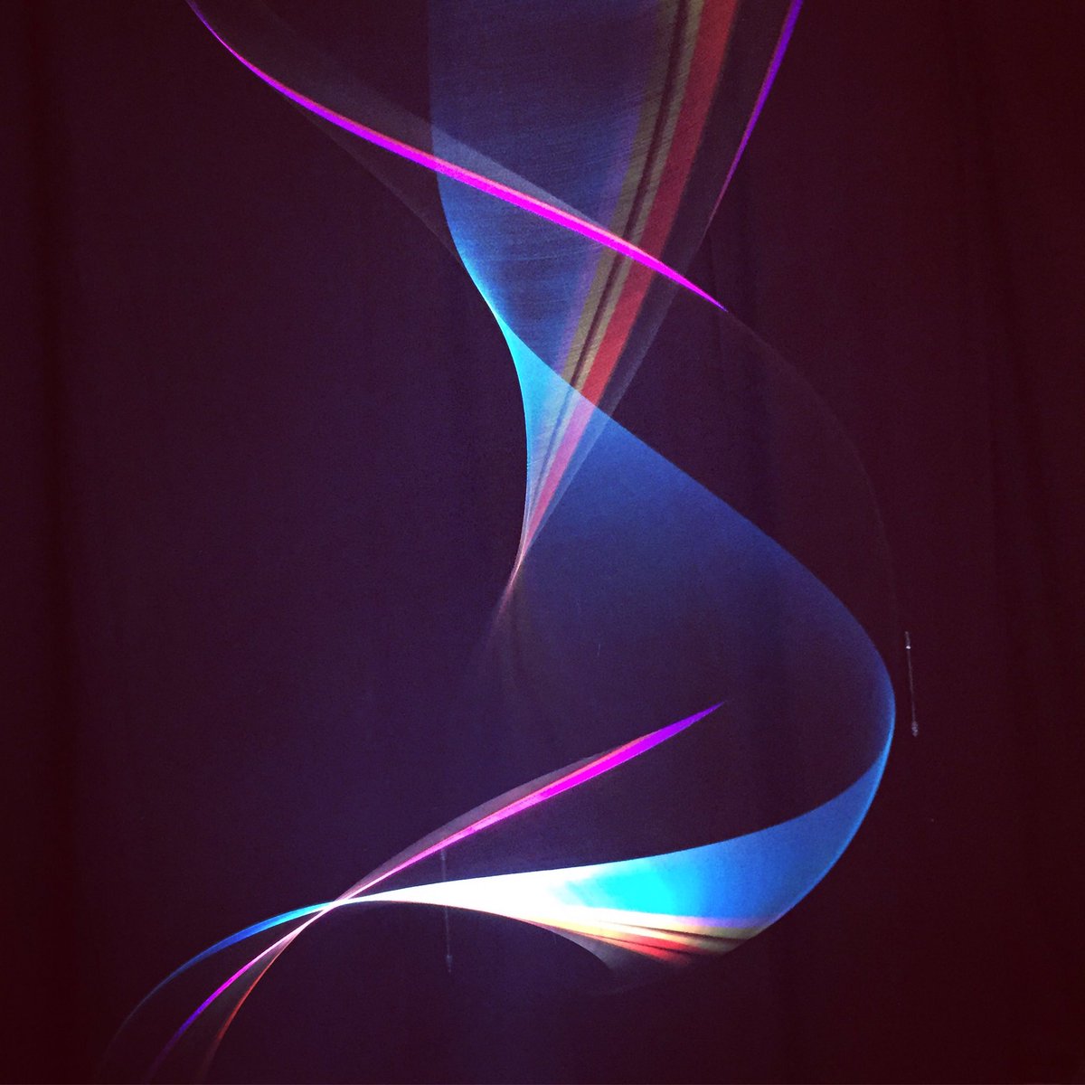 pipetdesign's tweet photo. Simply beautiful. Enchanted by #lightwaves 2017 by kinetic artist Paul Friedlander at @kineticamuseum #thethinveil 17-19th Feb #towerbridge https://t.co/SPd3LFrL8C
