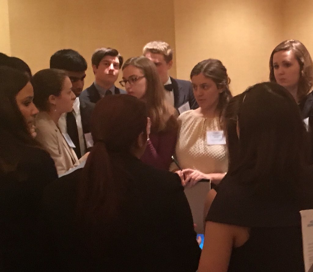 JMSTNLibrary's tweet photo. Elizabeth & Susanna are power delegates in ECOSOC. Leaders in committee! @jhsmodelun @cathyworley @MrsCHaskins #bestdelegates https://t.co/om9aiBfxTp