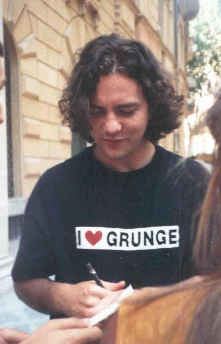 aronstardust's tweet photo. I Started @SNDPLUSVSN On 02/18/15 Today Is The 2nd Anniversary Shop This Tee 
https://t.co/X3ys7djWva https://t.co/MPOBATAQd5