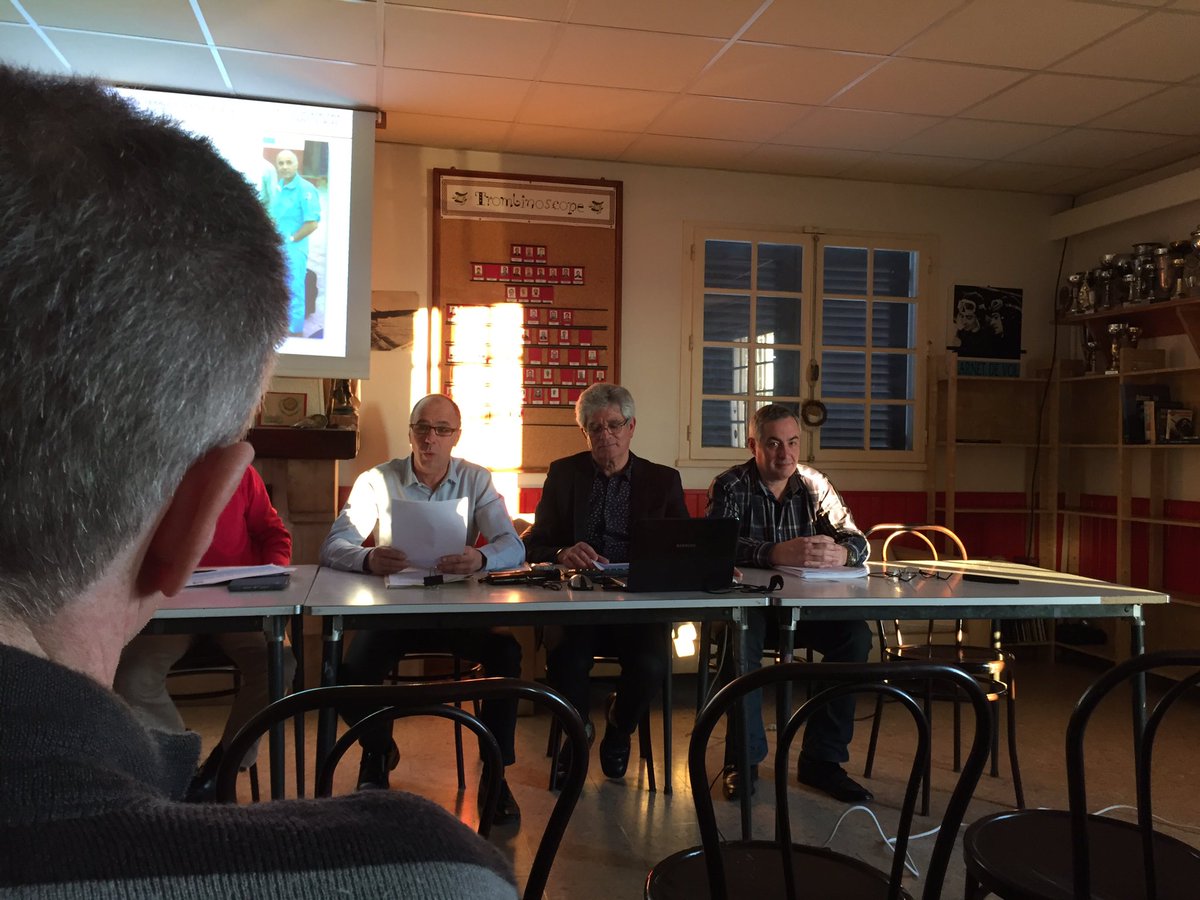 Safia ibrahim (@safiaotokore) on Twitter photo #AssembléeGénérale de notre #Aéroclub de Nuits Saint Georges #VFR : 1 année riche en événement avec participation <a href="/RaidLatecoere/">Raid Latécoère-Aéropostale</a> #Afrique #AssembléeGénérale de notre #Aéroclub de Nuits Saint Georges #VFR : 1 année riche en événement avec participation <a href="/RaidLatecoere/">Raid Latécoère-Aéropostale</a> #Afrique