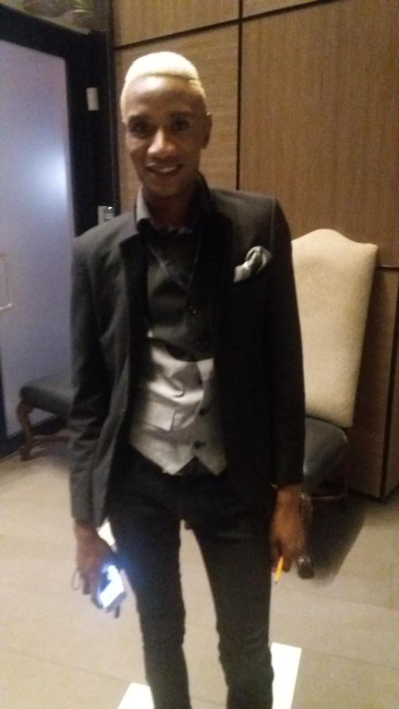 idomag's tweet photo. @Alluremem hmmmmm #IDoAwards2017 https://t.co/2aK9zoItMF