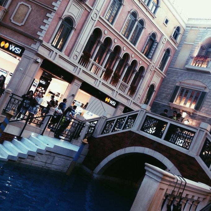 VSCOvisuals's tweet photo. The Venetian, Las Vegas Nevada https://t.co/U7whfiMgtR