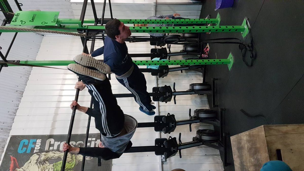 CFCLBox's tweet image. Calisthenics course at CFCL run by #recessionproofbody,  @m_r_calisthenics &amp;amp; @ranjit_bhachu. Awesome day, lots learned #cfclbox #cfvbox