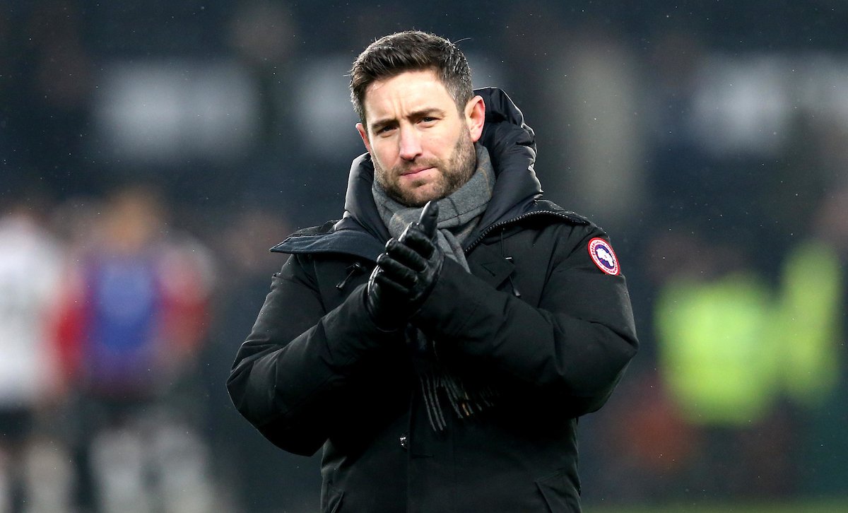 BristolLive's tweet photo. #BristolCity are now one place off @SkyBetChamp relegation zone after #bafc beat #ncfc https://t.co/3G6UX5oWnE https://t.co/Ragnl99rWS