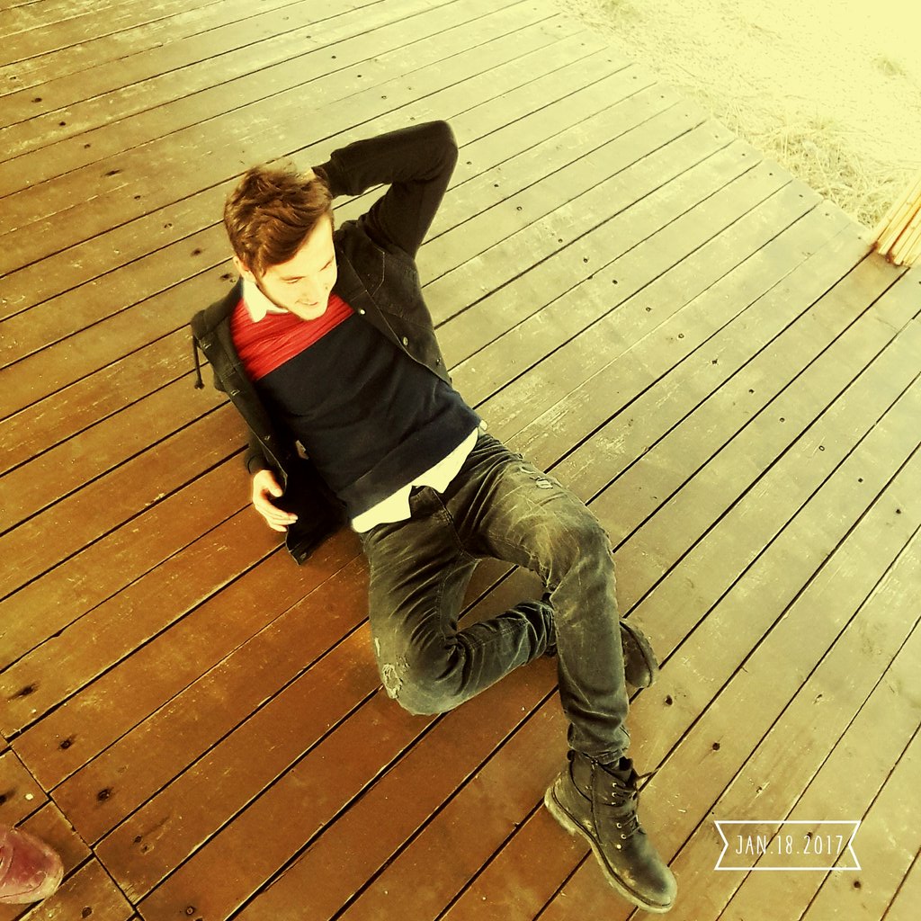 Cesareti ile yaşamayan esareti ile ölür