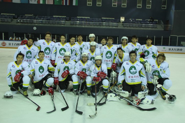 NTofIceHockey's tweet photo. Team Macau at the Asian Winter games https://t.co/SvQVOWc9j2