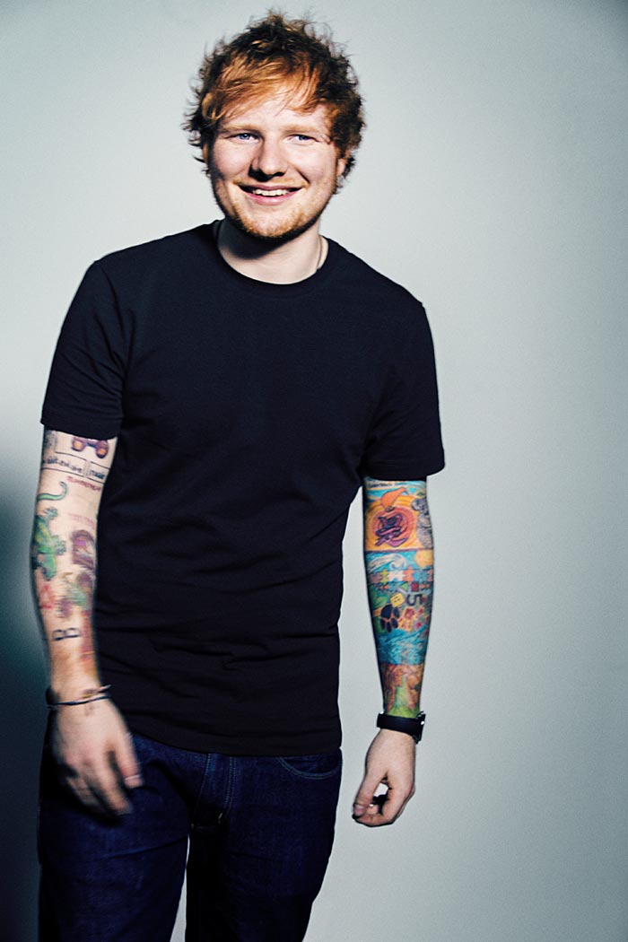 dunwithurshits's tweet photo. Ed Sheeran:
- le gars qui me fait pleurer sur une rupture que j’ai jamais eu
- sa voix est tellement douce
- ses chansons c'est l'amour https://t.co/1JMH0EmC7p