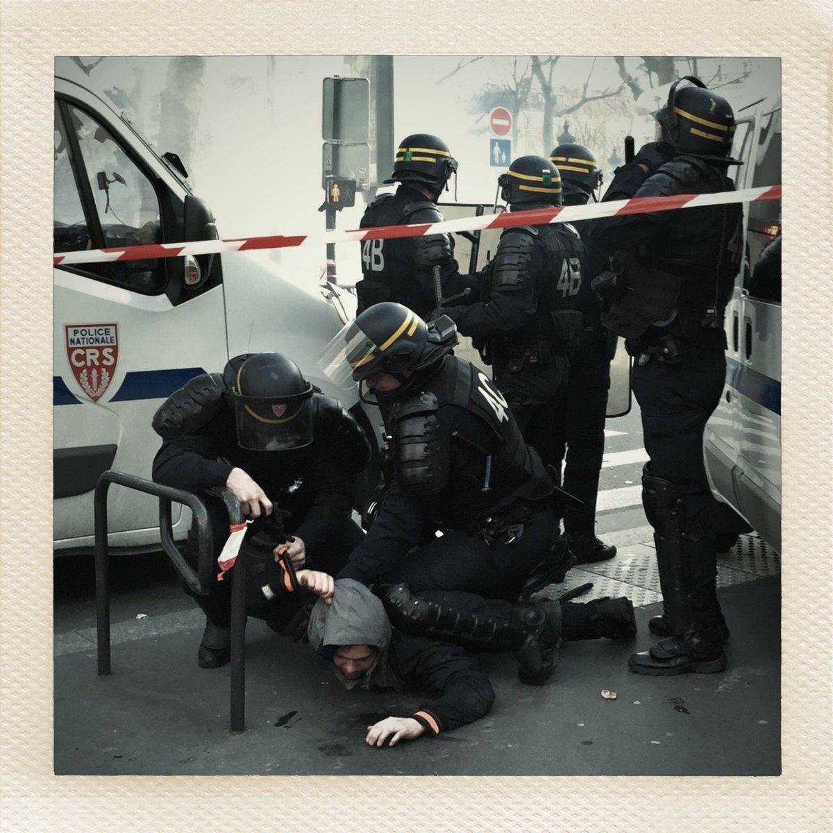 ideopa's tweet photo. Pariz / Parigi, 18.02 17, 17.30h https://t.co/2cruSKAc2C