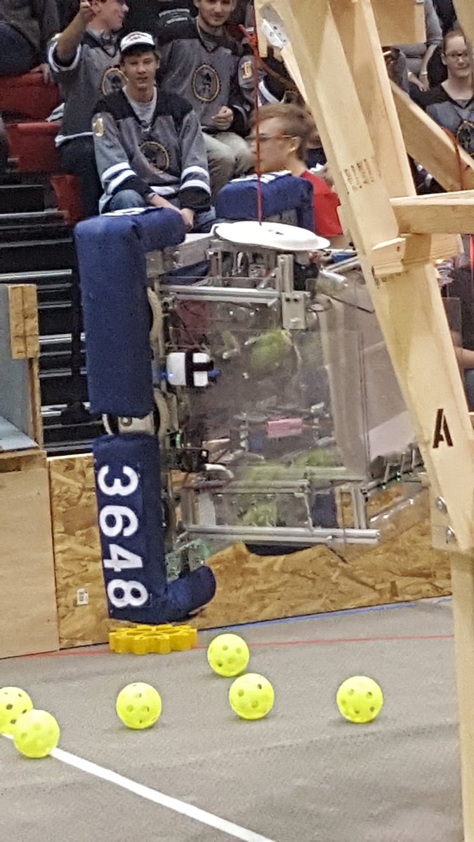 frc2996's tweet photo. @3648TJSpartans Amazing hang in the very first scrim match!!! #omgrobots https://t.co/3sxxLLQxWf