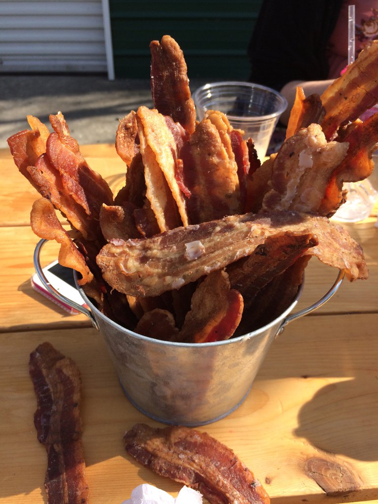 FidTheKid's tweet photo. #porkapolooza #bbqex https://t.co/JNf7T974u8